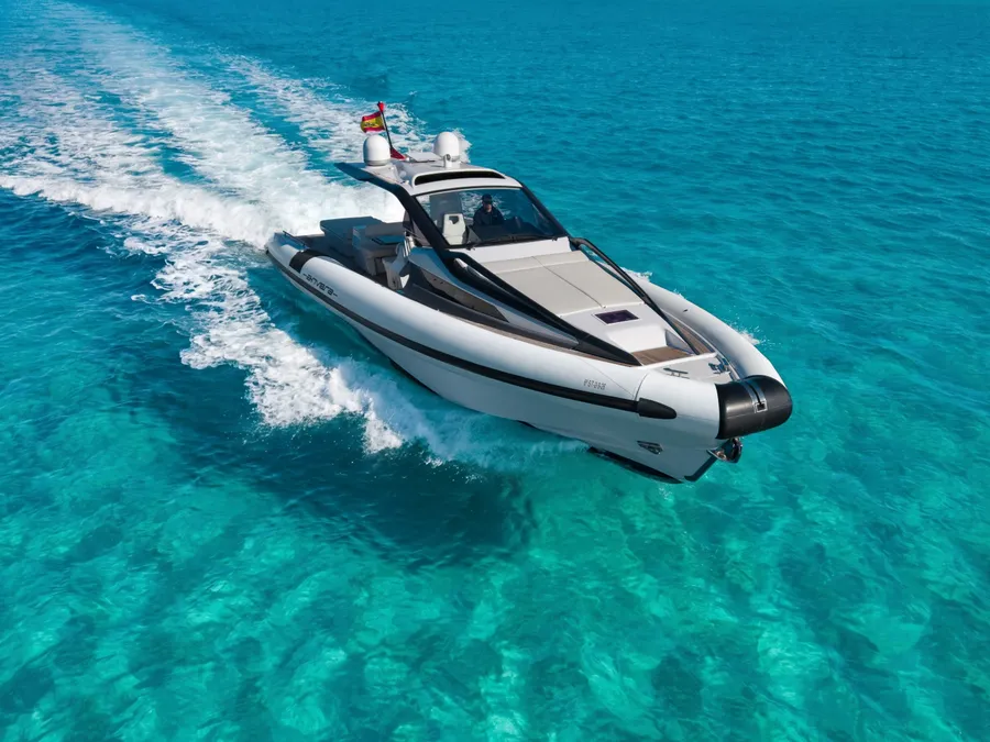 Anvera 48 · Breeze
