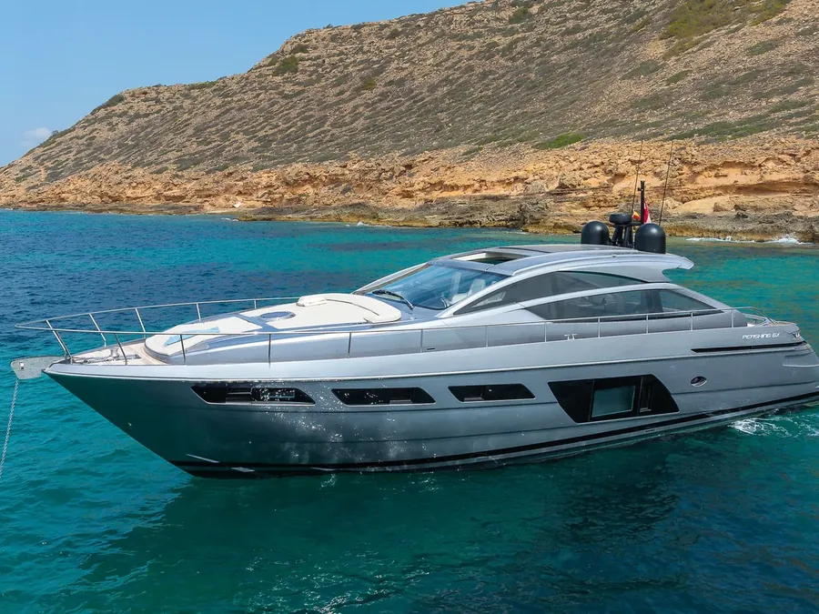 Pershing 6X · Dr No