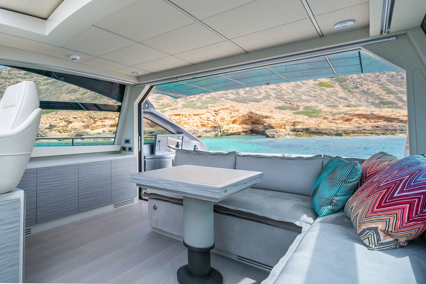 Pershing 6X · Dr No — photo 3