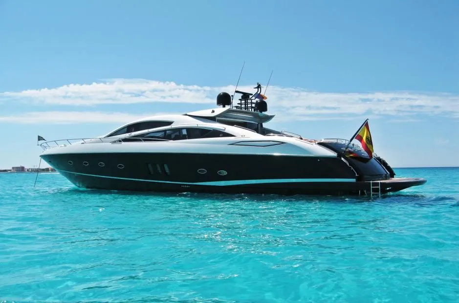 Sunseeker Predator 82 · Georgia — photo 2