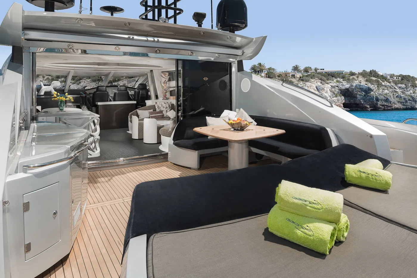 Sunseeker Predator 82 · Georgia — photo 3