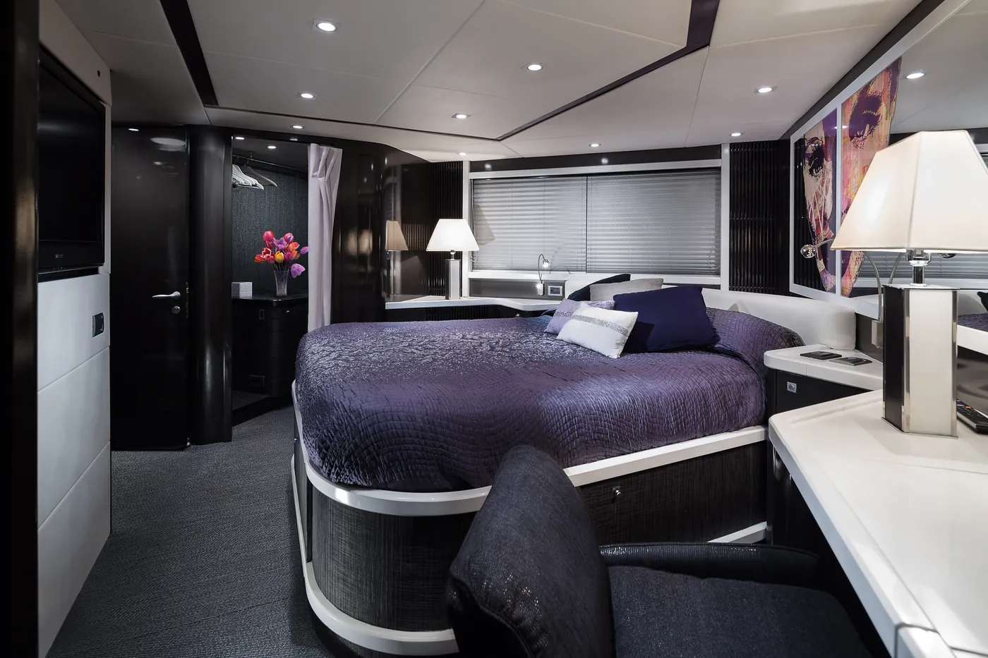 Sunseeker Predator 82 · Georgia — photo 8