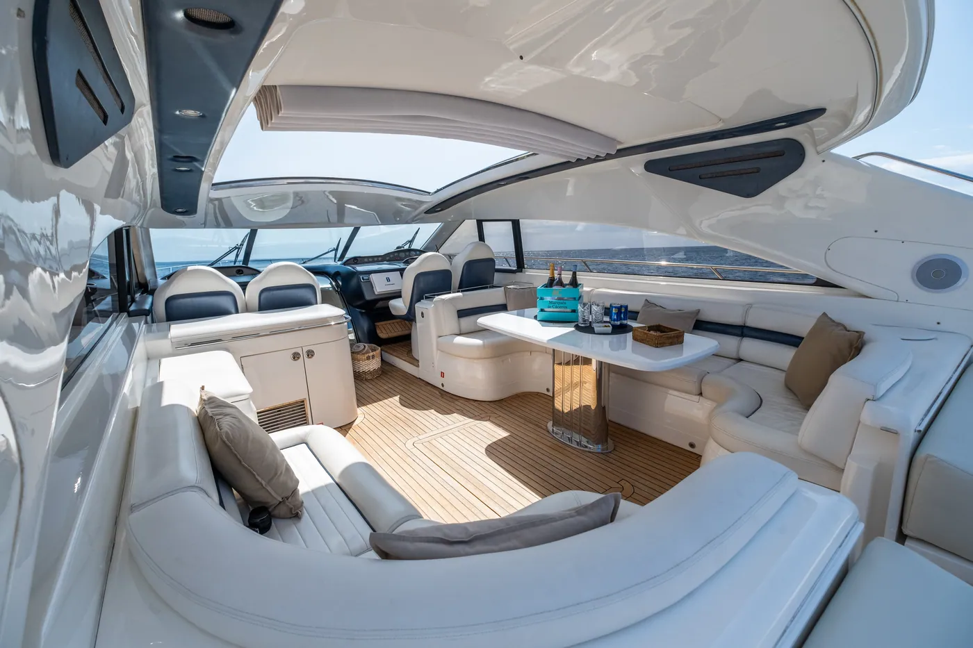 Princess V65 · Juliet — photo 4