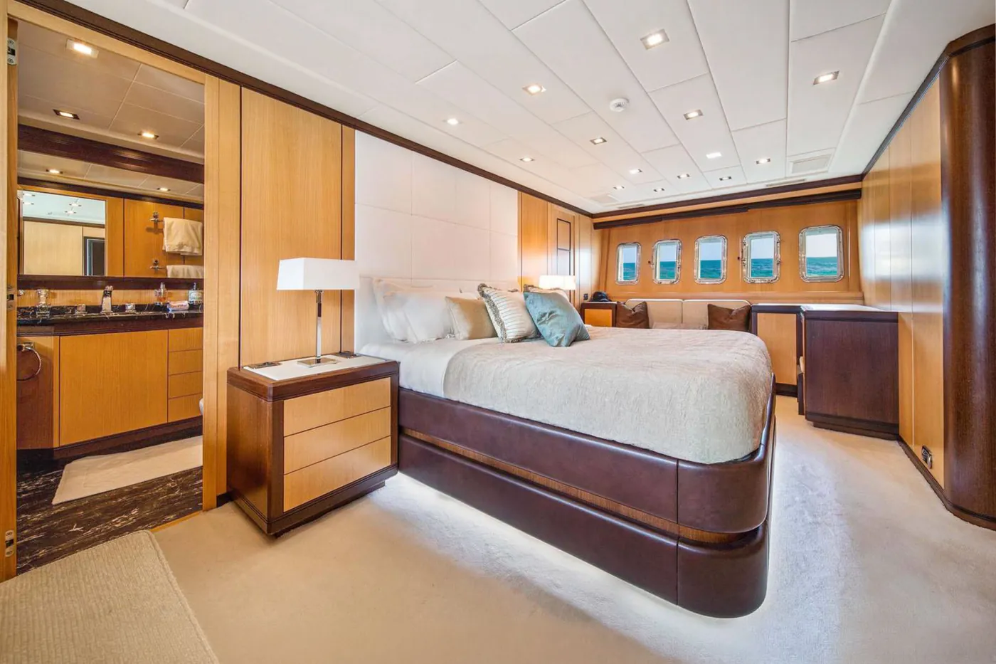 Mangusta 105 · Daya — photo 8