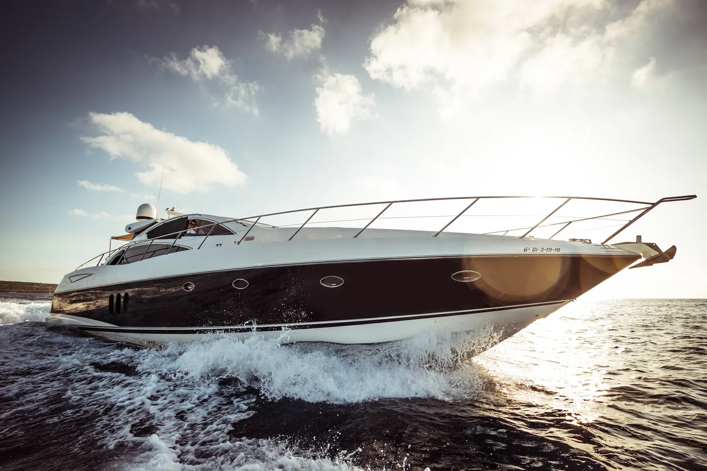 Sunseeker Predator 72 · Number 9 — photo 2