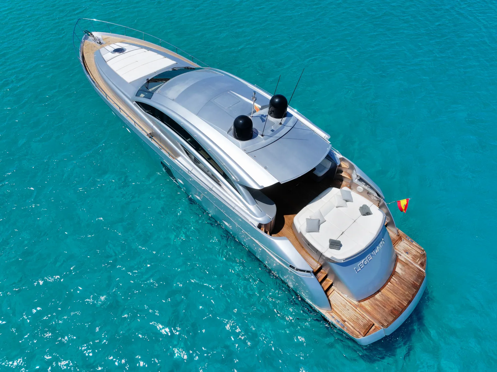 Pershing 72 · Legendary — photo 4