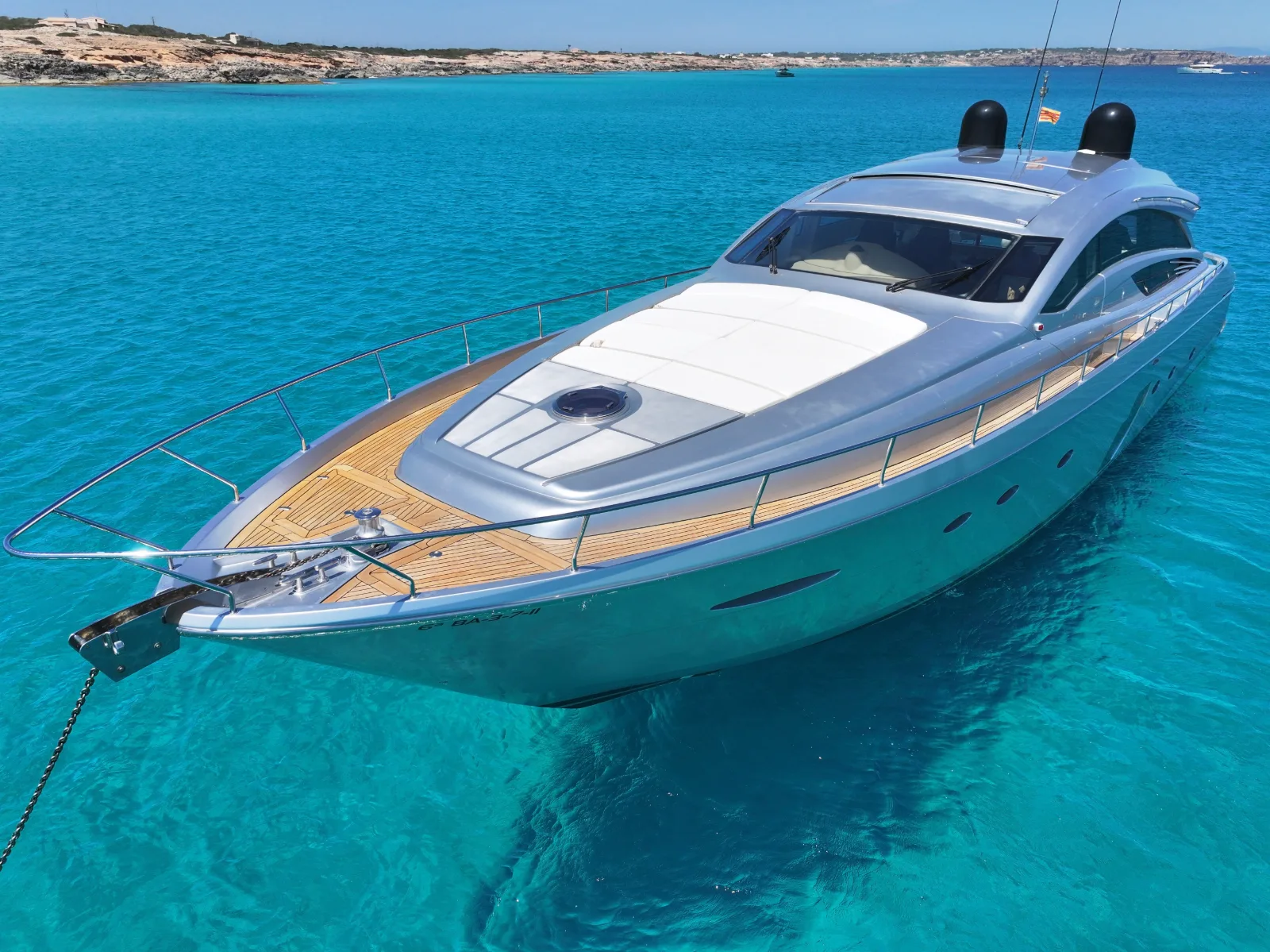 Pershing 72 · Legendary — photo 5