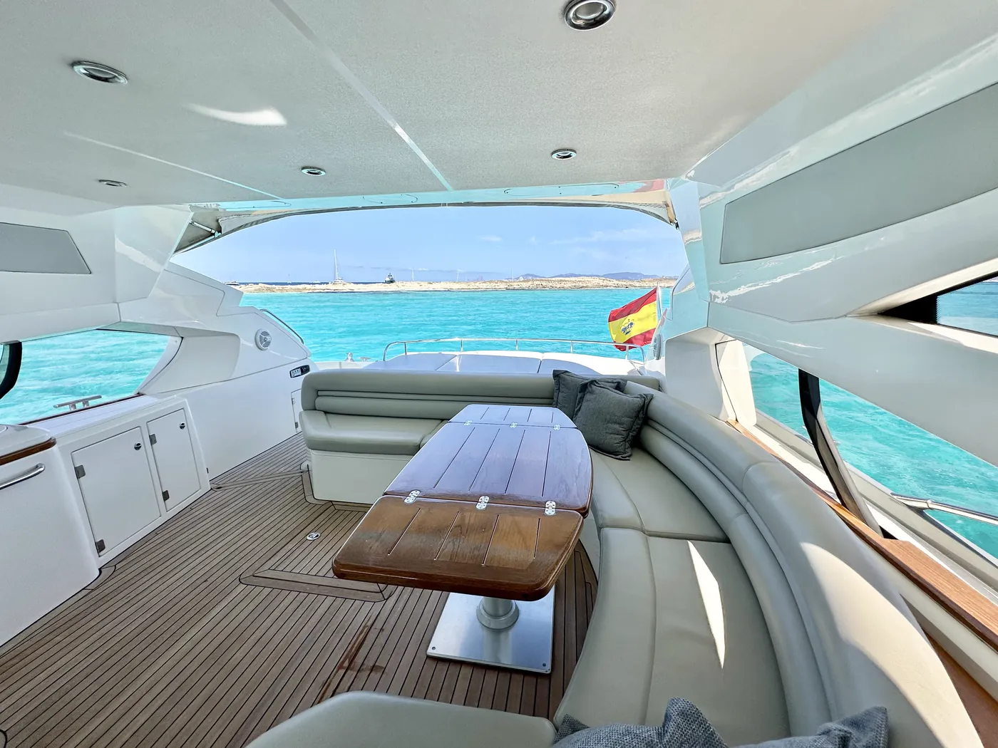 Sunseeker Predator 68 · Talan — photo 4