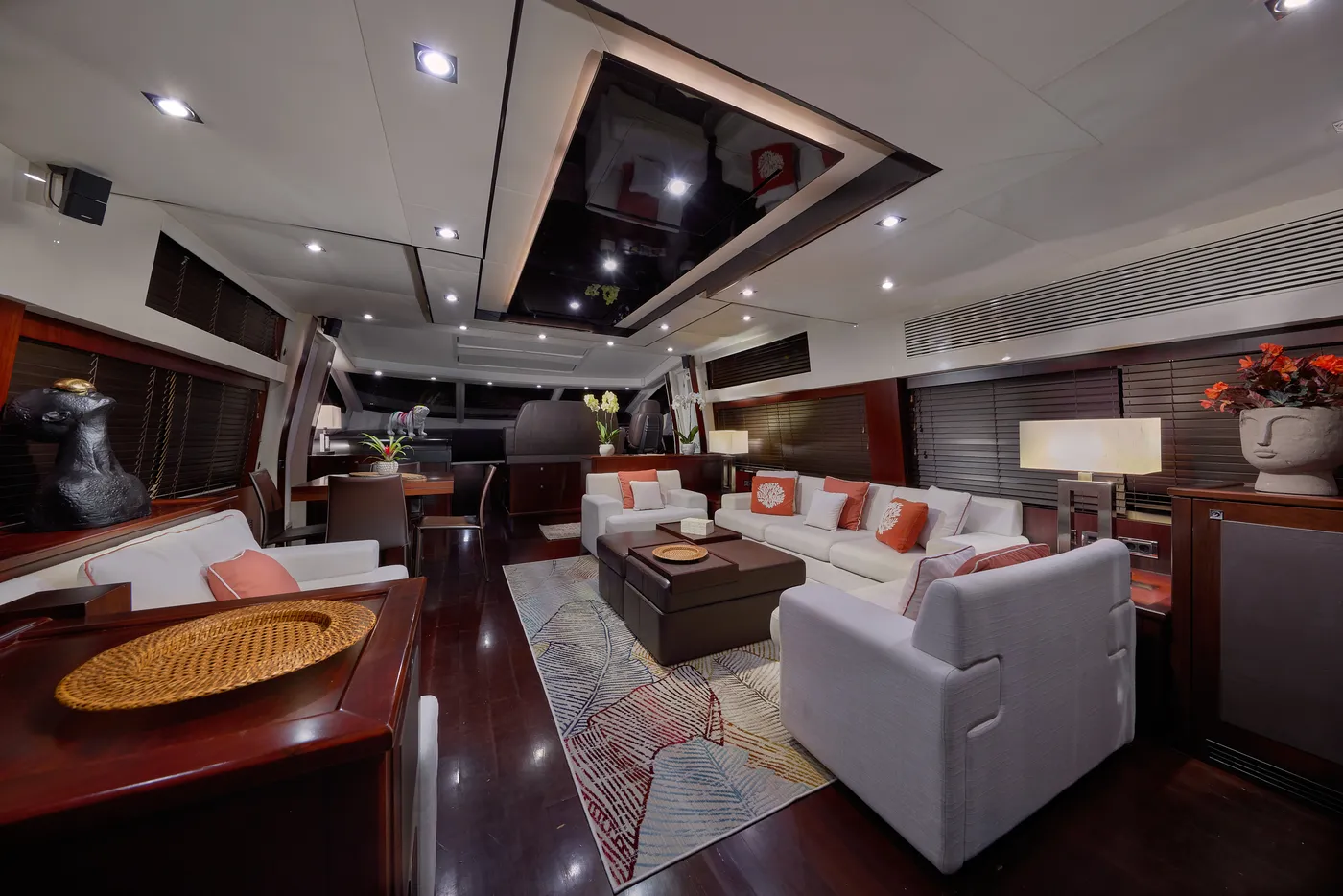 Sunseeker Predator 84 · Ariyas, photo 7