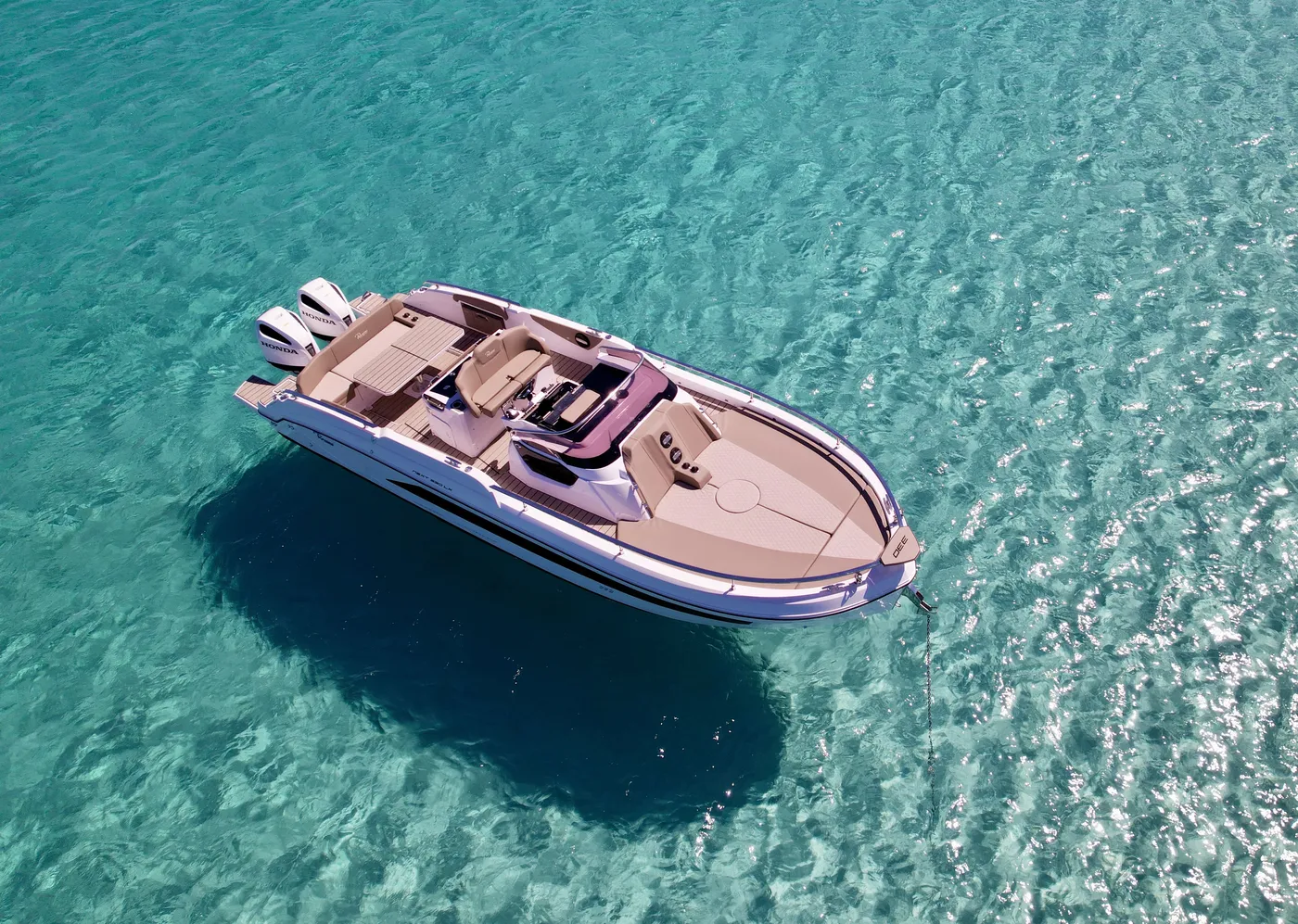 Ranieri 330 · Just Venture, photo 4