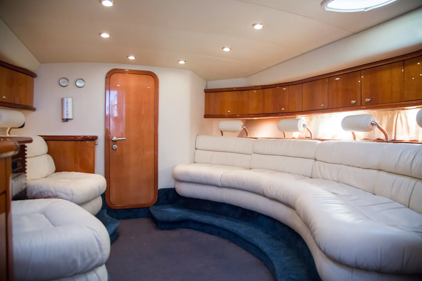 Sunseeker Superhawk 48 · Watch Me, photo 7