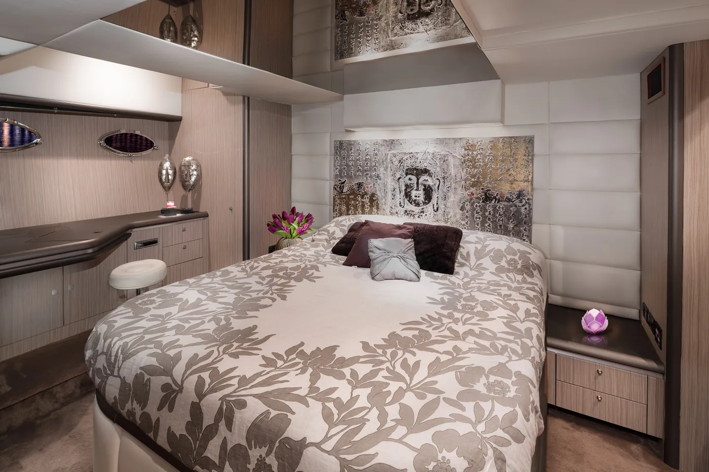 Sunseeker Predator 68 · Tranquility III — photo 7
