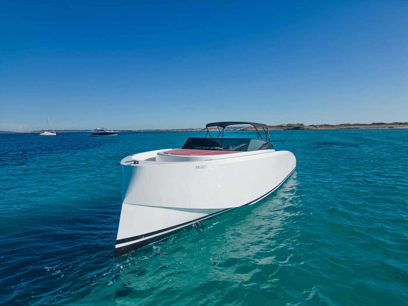 Vanquish 43 · Tequila, private charter Ibiza