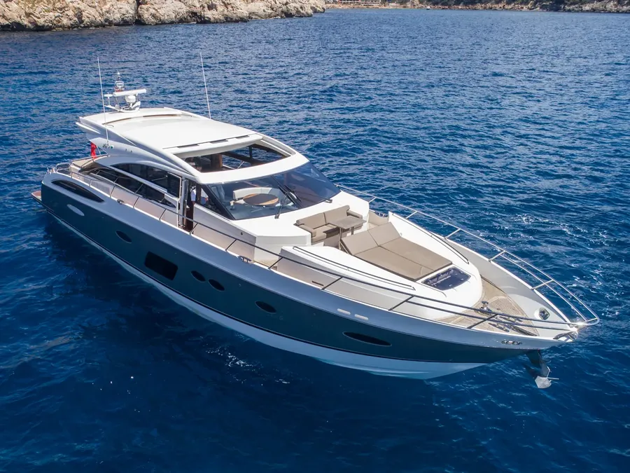 Princess V72 · Ruby Tuesday